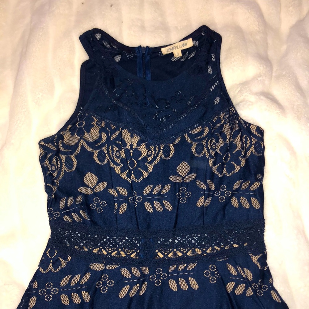Lacy navy blue midi dress
